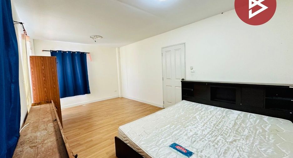 Casa adosada en venta de 2 habitaciones en Mueang Samut Sakhon, Samut Sakhon