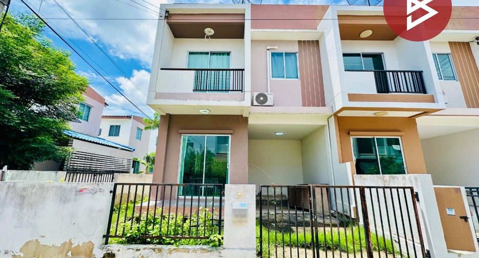 Casa adosada en venta de 2 habitaciones en Mueang Samut Sakhon, Samut Sakhon