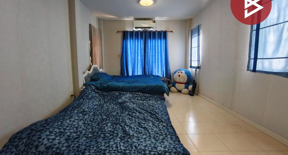 For sale 3 bedrooms house in Sam Phran, Nakhon Pathom