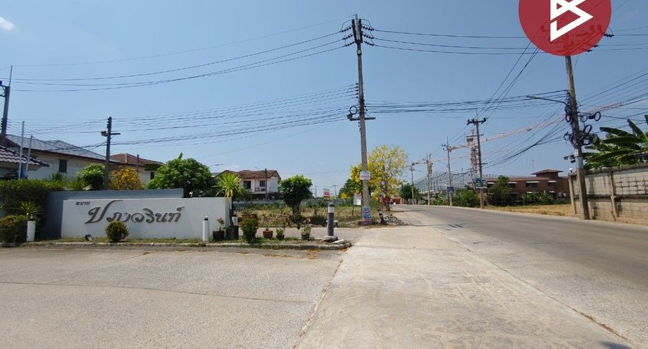 For sale 3 bedrooms house in Sam Phran, Nakhon Pathom