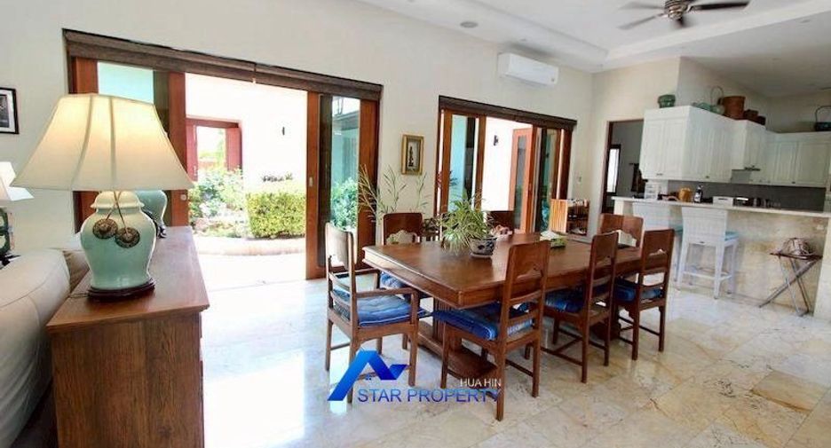 For sale 7 bedrooms villa in Sam Roi Yot, Prachuap Khiri Khan