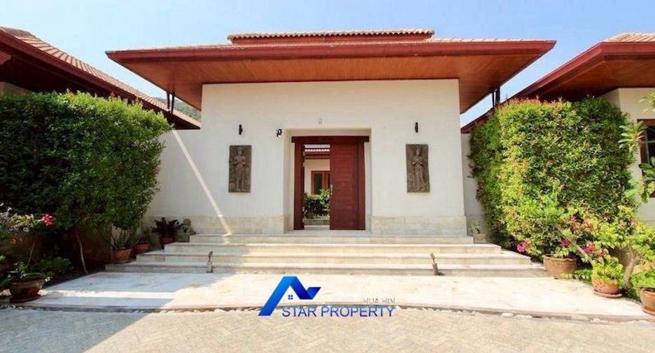 For sale 7 bedrooms villa in Sam Roi Yot, Prachuap Khiri Khan