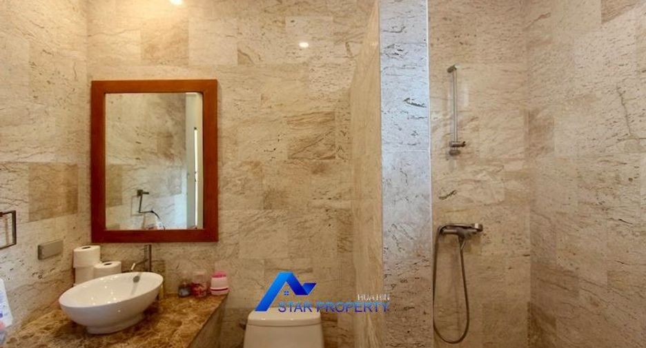 For sale 7 bedrooms villa in Sam Roi Yot, Prachuap Khiri Khan