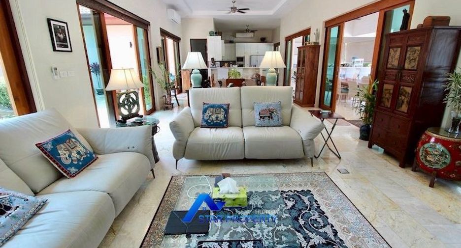 For sale 7 bedrooms villa in Sam Roi Yot, Prachuap Khiri Khan