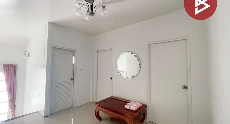 For sale 4 bedrooms house in Thanyaburi, Pathum Thani