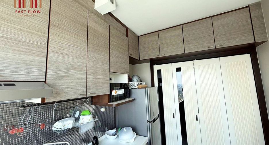 For sale 1 bed condo in Phasi Charoen, Bangkok