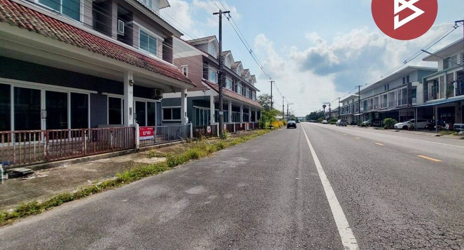 Casa adosada en venta de 2 habitaciones en Mueang Nakhon Si Thammarat, Nakhon Si Thammarat