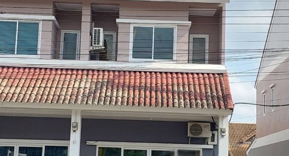 Casa adosada en venta de 2 habitaciones en Mueang Nakhon Si Thammarat, Nakhon Si Thammarat