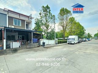 Casa adosada en venta de 3 habitaciones en Mueang Pathum Thani, Pathum Thani