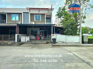 Casa adosada en venta de 3 habitaciones en Mueang Pathum Thani, Pathum Thani