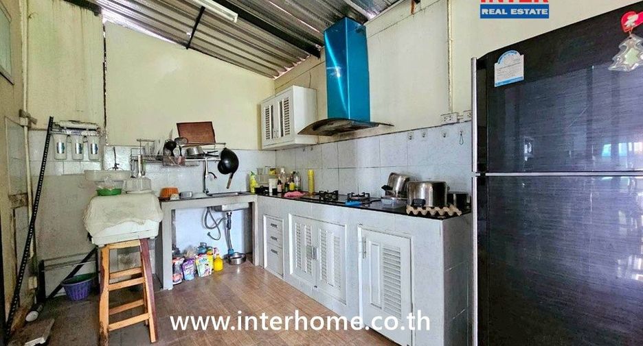 Casa adosada en venta de 3 habitaciones en Mueang Pathum Thani, Pathum Thani