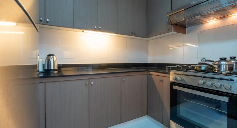 For rent 2 bedrooms apartment in Khlong Toei, Bangkok