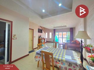 Reihenhaus zum Kauf mit 3 Zimmer in Si Racha, Chonburi