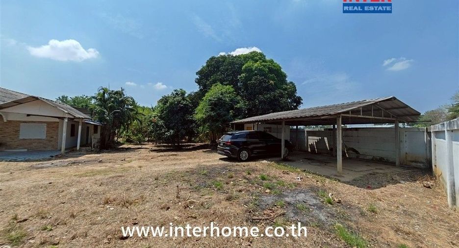 À vendre 2 chambres maison à Song Phi Nong, Suphan Buri