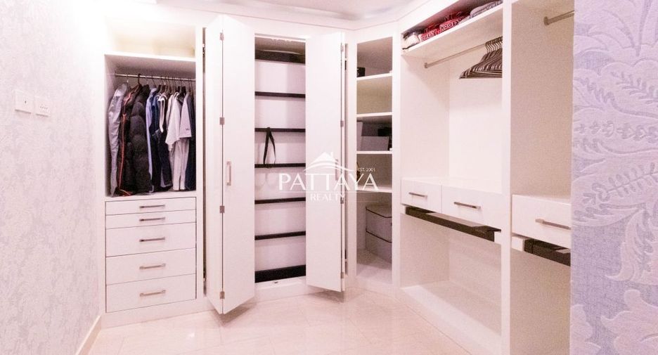Condo en venta de 2 habitaciones en Bang Lamung, Chonburi