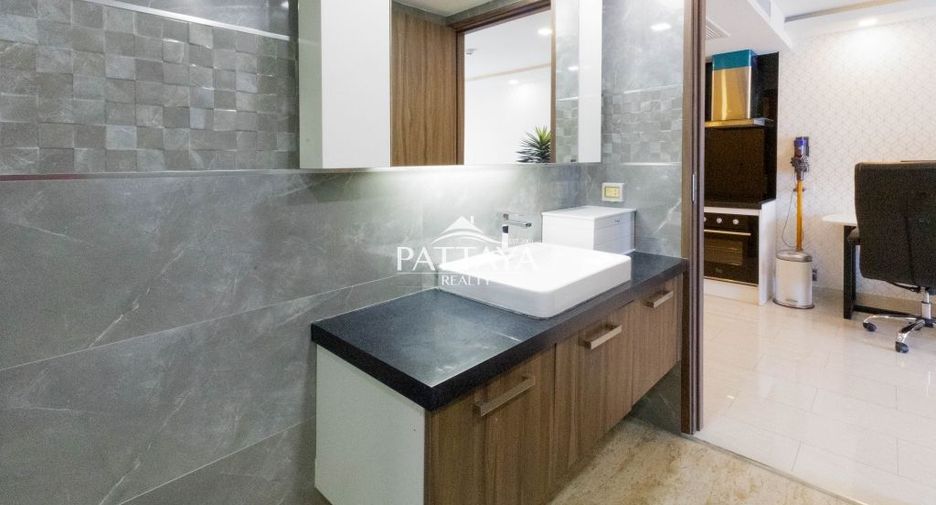 Condo en venta de 2 habitaciones en Bang Lamung, Chonburi