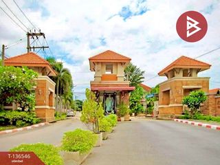 For sale 4 bedrooms townhouse in Mueang Samut Sakhon, Samut Sakhon