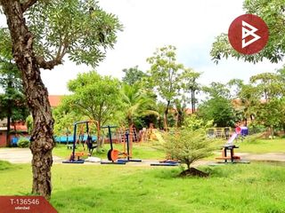 For sale 4 bedrooms townhouse in Mueang Samut Sakhon, Samut Sakhon