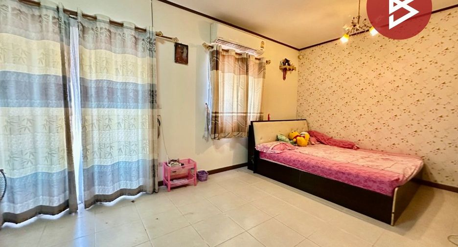 For sale 4 ベッドルーム townhouse in Mueang Samut Sakhon, Samut Sakhon