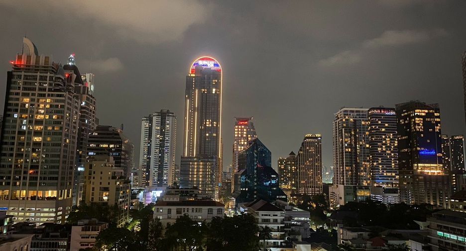 For rent 1 bed condo in Bang Rak, Bangkok