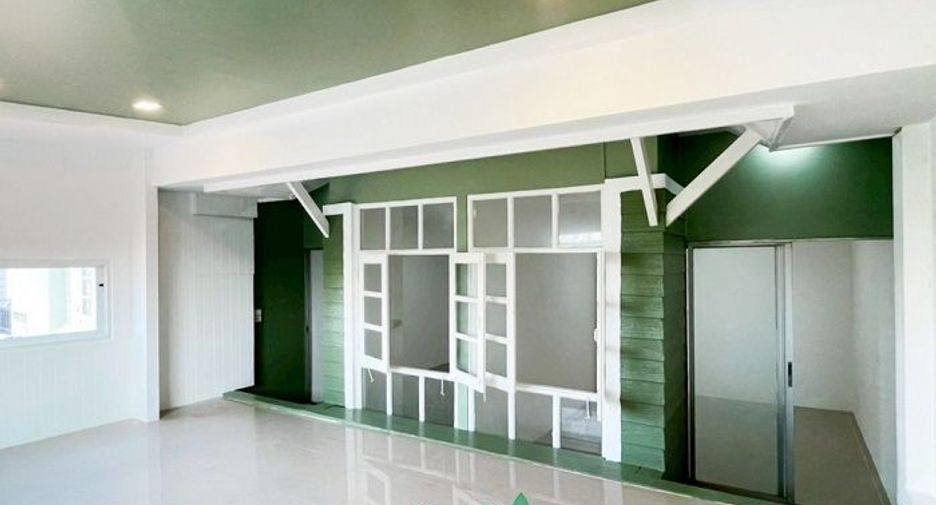 For sale 4 bedrooms townhouse in Bang Yai, Nonthaburi