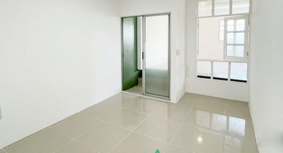For sale 4 bedrooms townhouse in Bang Yai, Nonthaburi