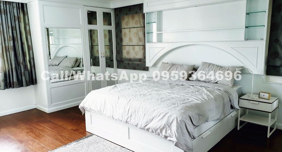 For rent 2 bedrooms condo in Khlong Toei, Bangkok