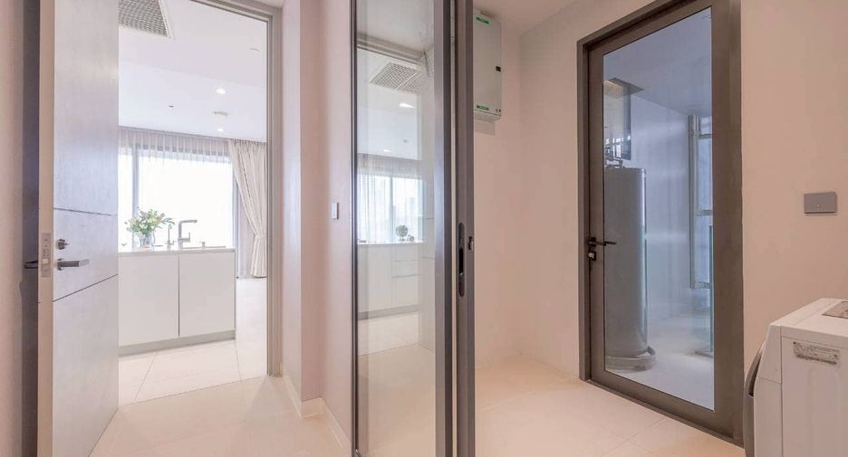 For rent and for sale 2 bedrooms condo in Khlong Toei, Bangkok