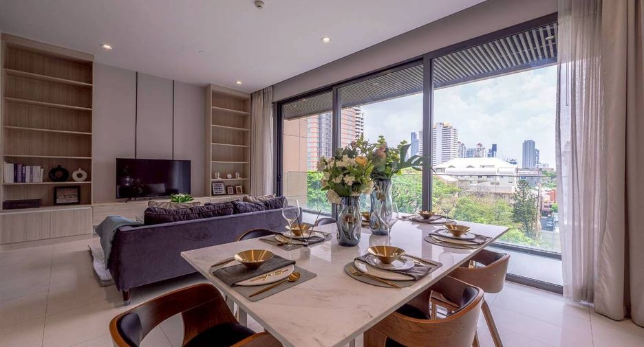 For rent and for sale 2 bedrooms condo in Khlong Toei, Bangkok