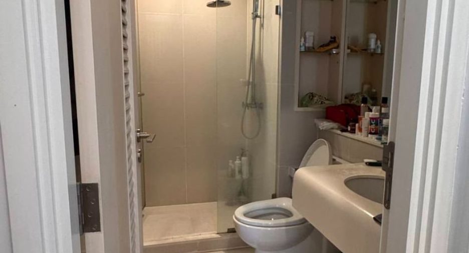 For rent 1 bed condo in Sathon, Bangkok