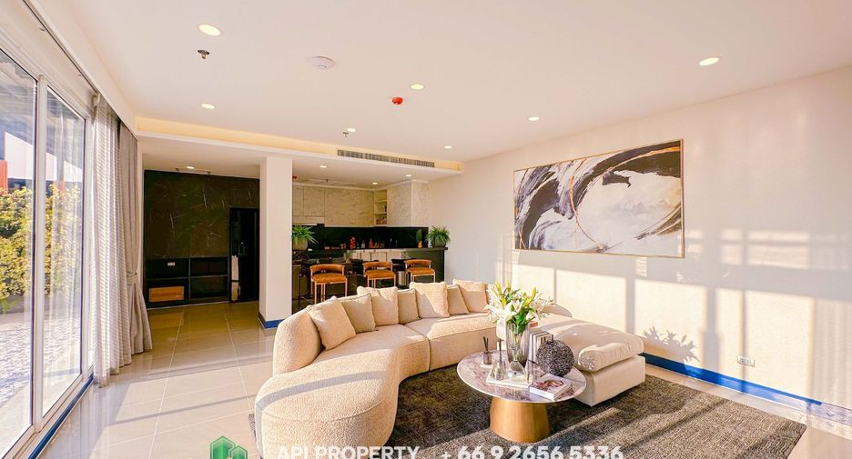 For sale 5 bedrooms condo in Bang Lamung, Chonburi