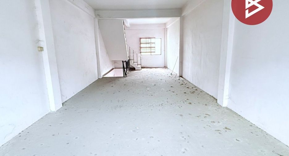 For sale retail Space in Bang Khun Thian, Bangkok