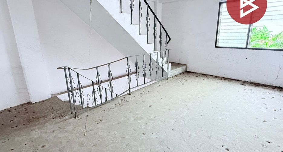 For sale retail Space in Bang Khun Thian, Bangkok