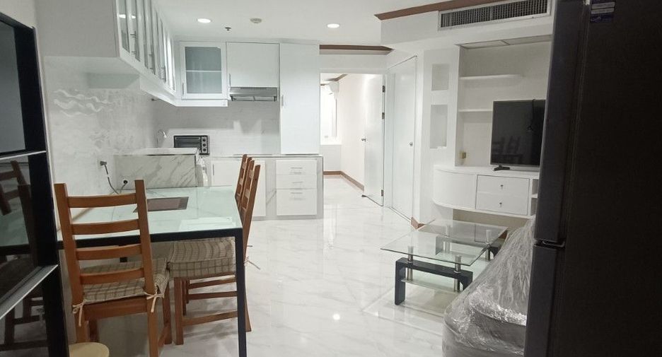 For rent 2 ベッドルーム condo in Watthana, Bangkok
