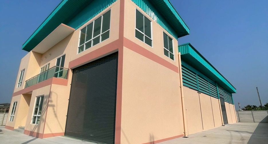 For sale 5 bedrooms warehouse in Sam Phran, Nakhon Pathom