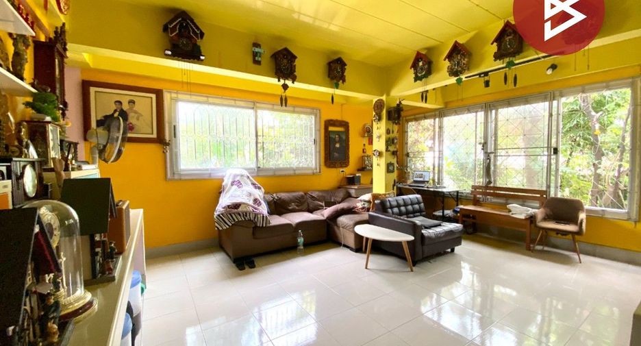 Haus zum Kauf mit 4 Zimmer in Prawet, Bangkok