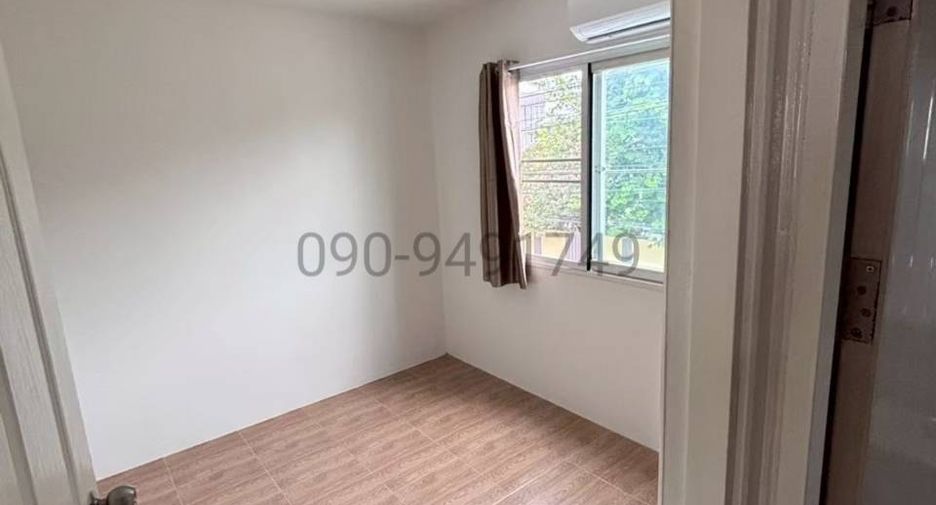 For rent 3 bedrooms townhouse in Don Mueang, Bangkok