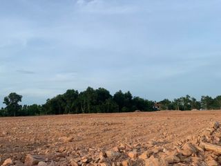出售 土地 在 Ban Khai, Rayong