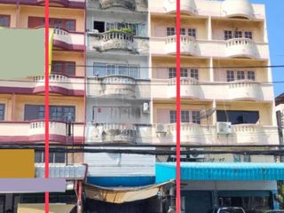 出售 4 卧室 商业空间 在 Bang Phli, Samut Prakan