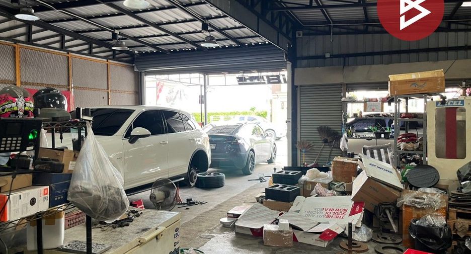 Продажа 3 спальни торговое помещение в Bang Kruai, Нонтабури