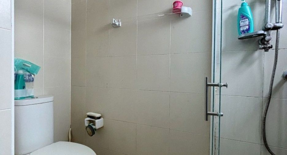 For sale 3 bedrooms townhouse in Prawet, Bangkok