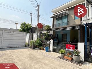 For sale 3 bedrooms townhouse in Prawet, Bangkok