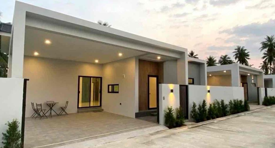 Villa en alquiler de 3 habitaciones en Bang Lamung, Chonburi