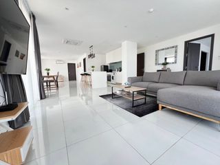 For rent 2 bedrooms condo in Bang Lamung, Chonburi
