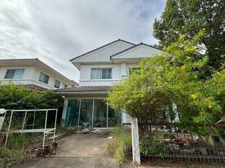 For sale 4 bedrooms house in Mueang Nakhon Ratchasima, Nakhon Ratchasima