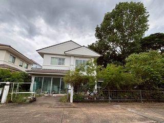 For sale 4 bedrooms house in Mueang Nakhon Ratchasima, Nakhon Ratchasima