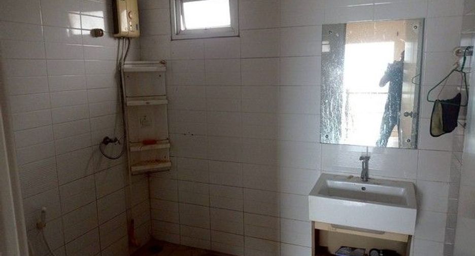 Продажа 4 спальни дом в Mueang Khon Kaen, Кхонкен