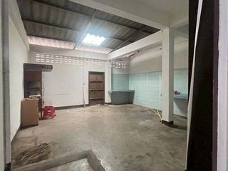 For sale 2 bedrooms retail Space in Mueang Khon Kaen, Khon Kaen