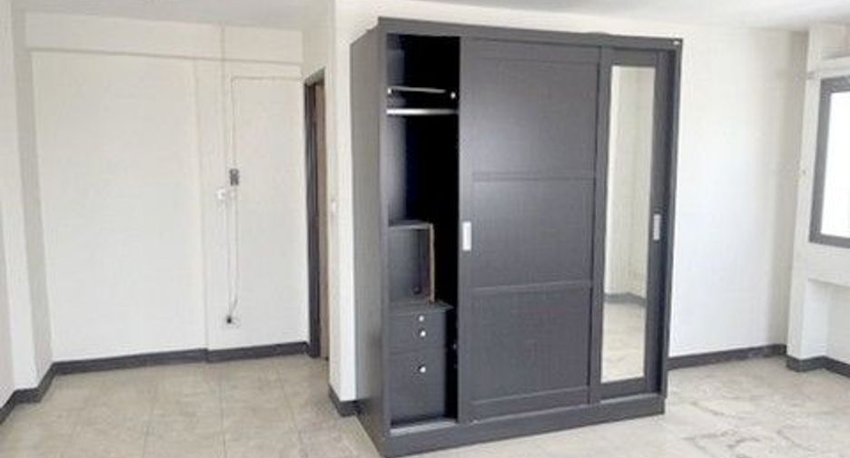 For sale 1 bed condo in Lat Phrao, Bangkok