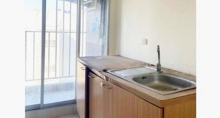 For sale 1 bed condo in Bang Kapi, Bangkok